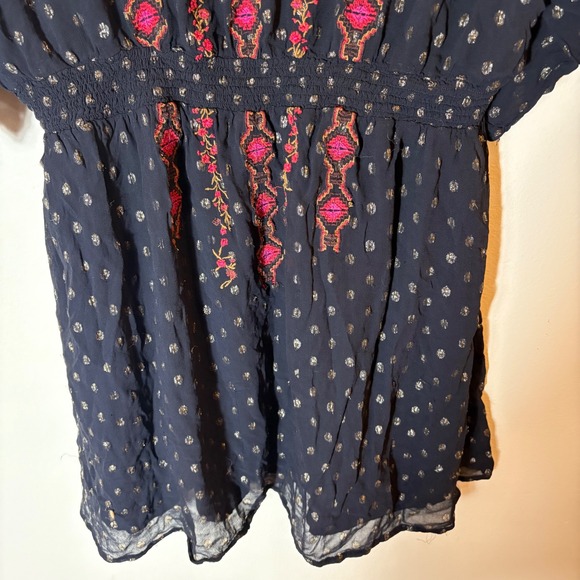 Shyanne Smocked Southwestern Floral Embroidered Mini Dress Size XL - Picture 4 of 8